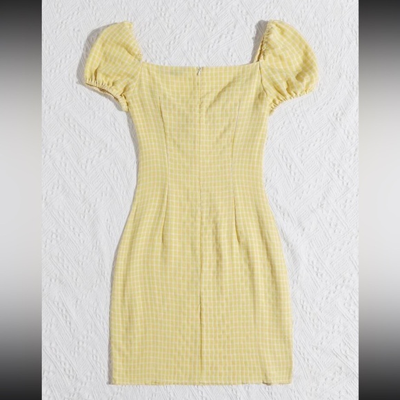 NWOT SHEIN Yellow Puff Sleeve Short Sleeve Gingham Mini Sundress Women’s Small - Picture 2 of 7